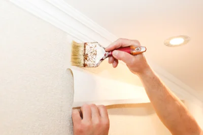 Pose de papier peint à Condillac — revêtements muraux et toiles de verre